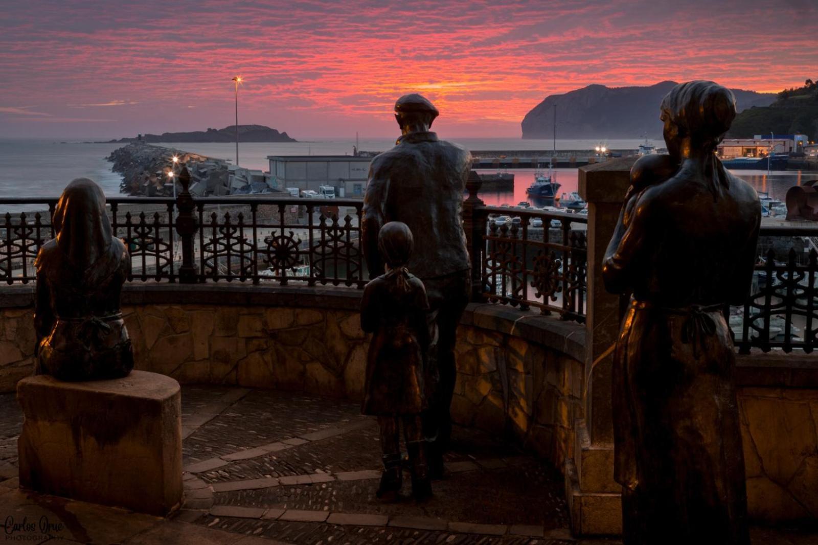 Eguzkilore - Marinero Vistas Al Mar * Bermeo
